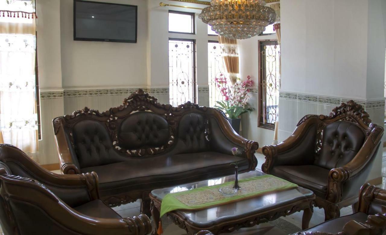Indramayu Hotel Wiwi Perkasa 2 מראה חיצוני תמונה