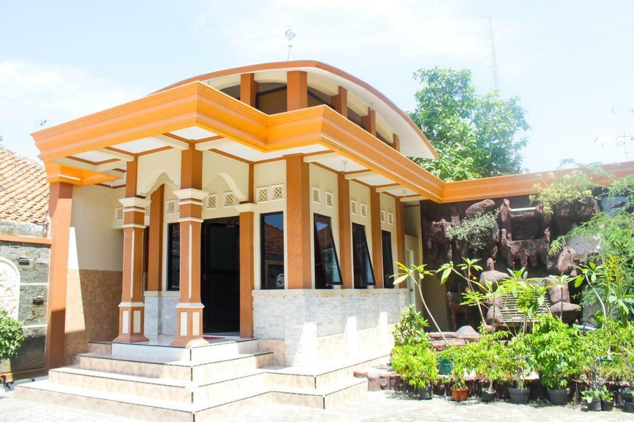 Indramayu Hotel Wiwi Perkasa 2 מראה חיצוני תמונה