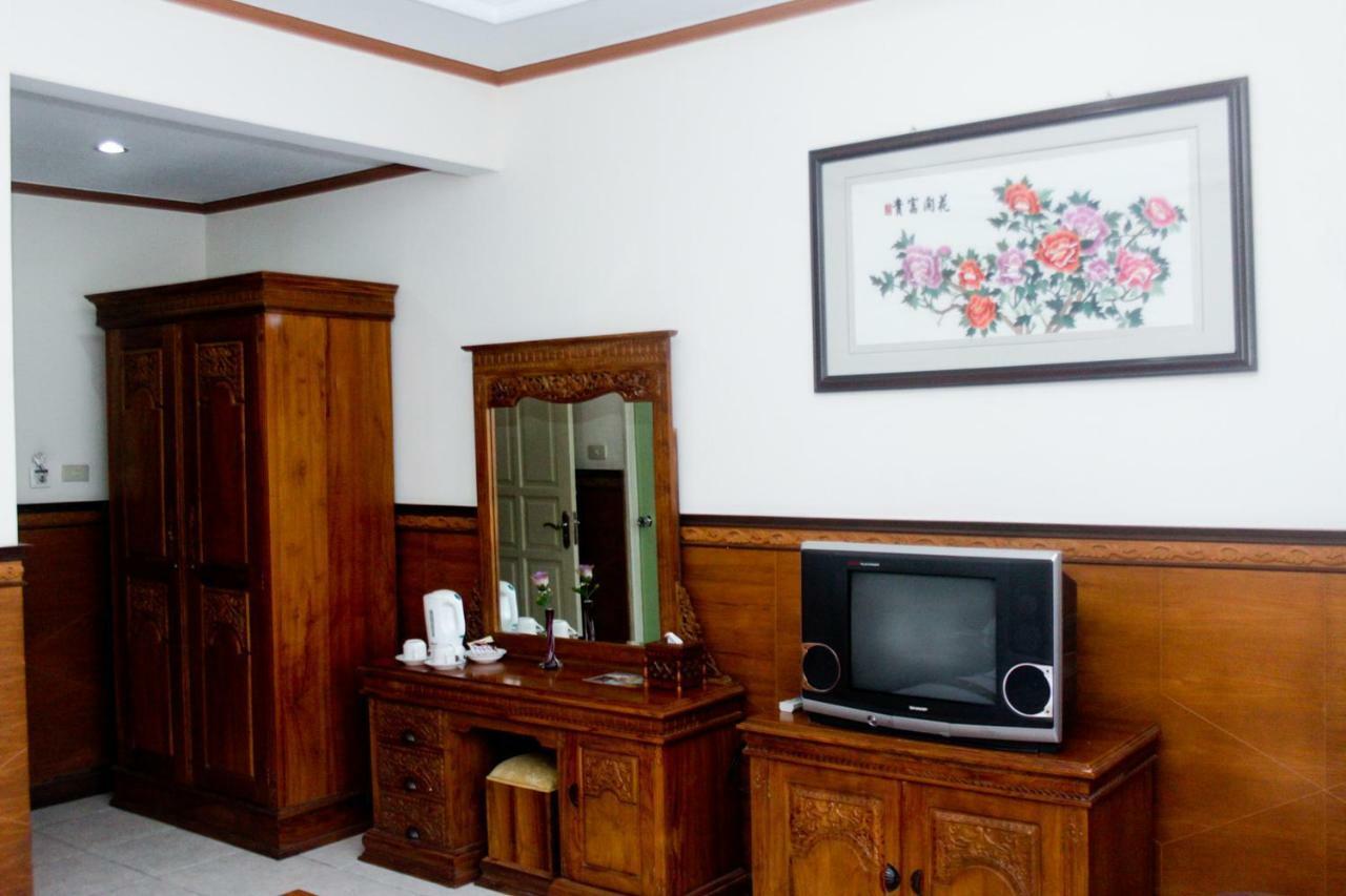 Indramayu Hotel Wiwi Perkasa 2 מראה חיצוני תמונה