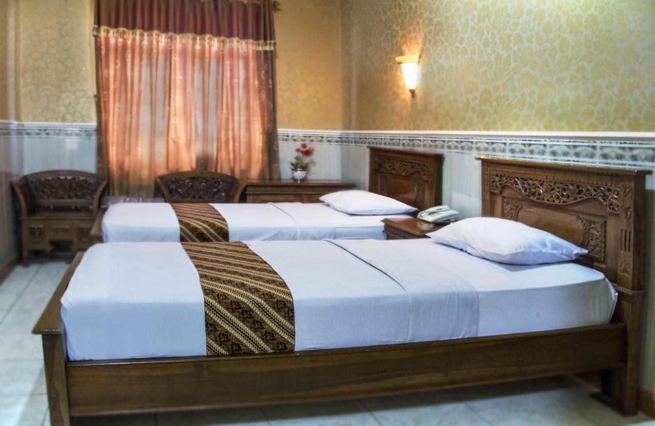 Indramayu Hotel Wiwi Perkasa 2 מראה חיצוני תמונה