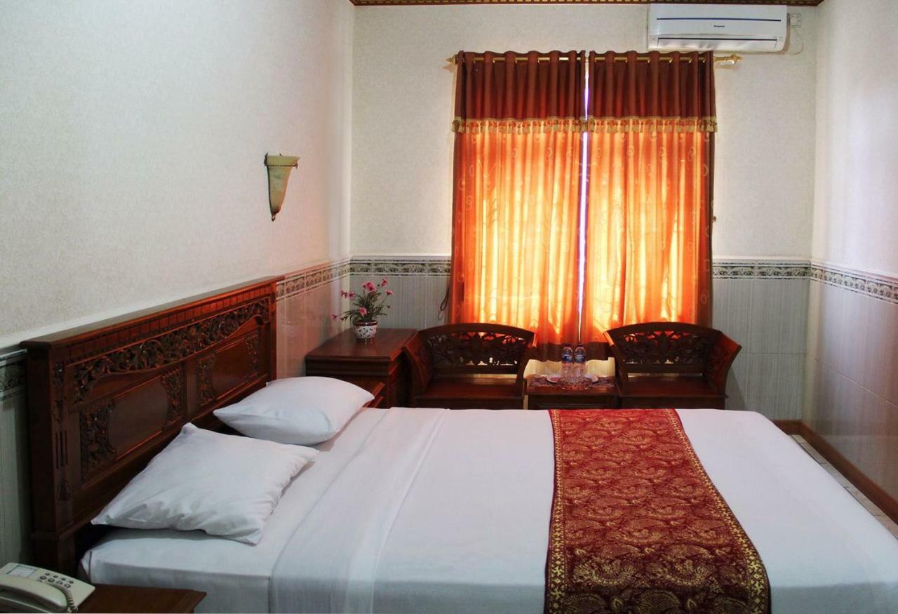 Indramayu Hotel Wiwi Perkasa 2 מראה חיצוני תמונה