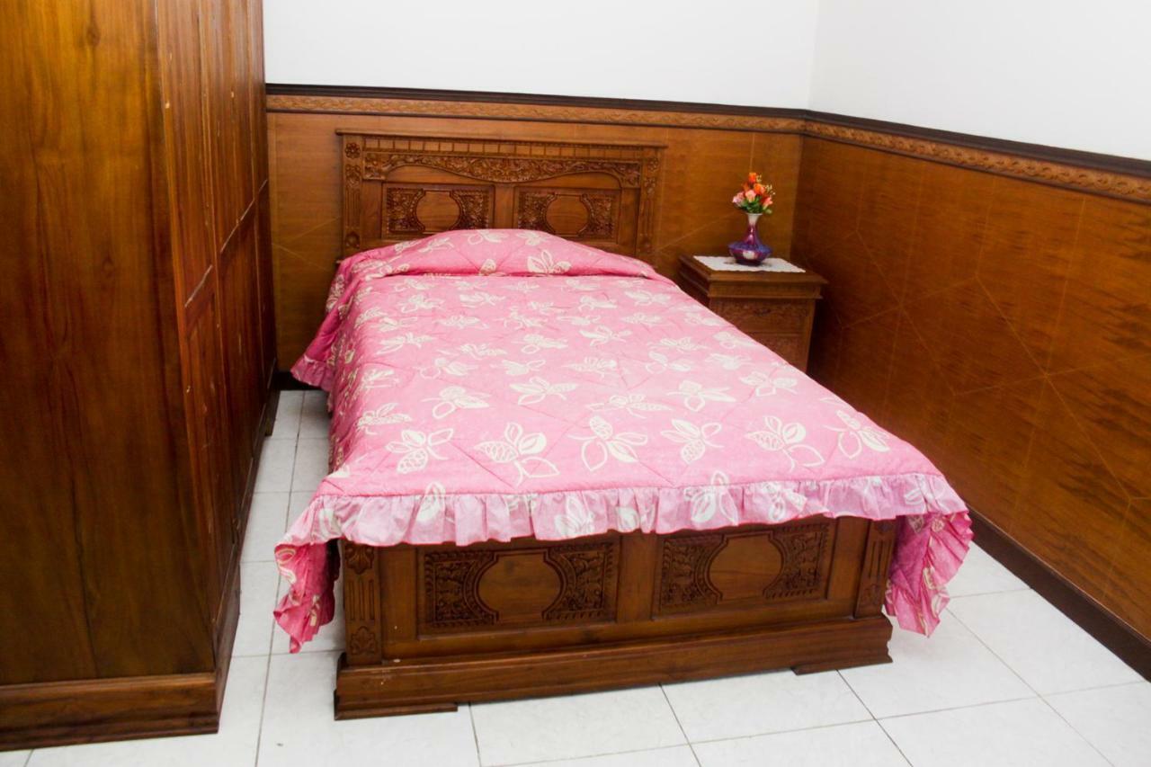 Indramayu Hotel Wiwi Perkasa 2 מראה חיצוני תמונה